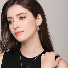 伊泰莲娜cp89女耳环 采用施华洛世奇元素 蝴蝶耳钉耳饰个性设计长耳坠