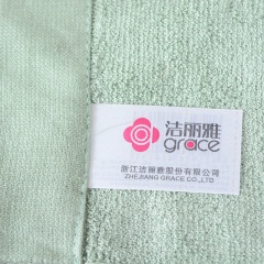 洁丽雅再生纤维毛巾 成人情侣儿童舒适吸水面巾柔软洗脸巾 三条装B95